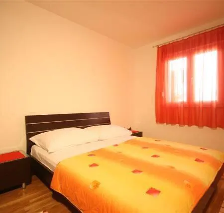 Beverly Apartament
