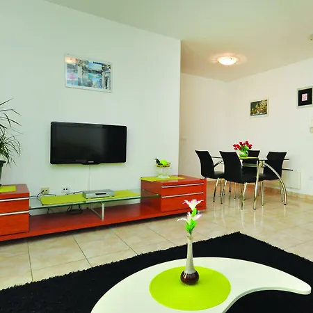 Beverly Apartamento *