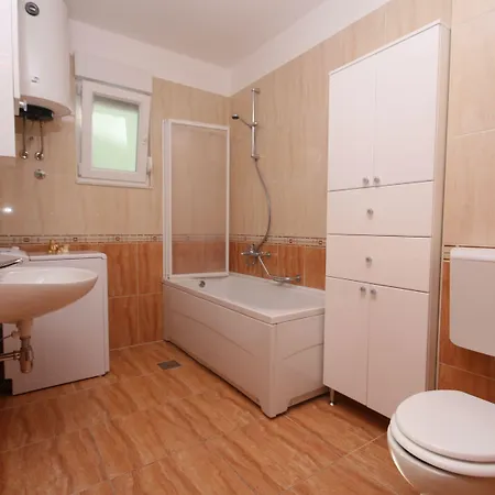 Apartman Beverly Omiš