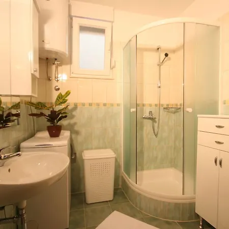 Beverly Apartman Omis