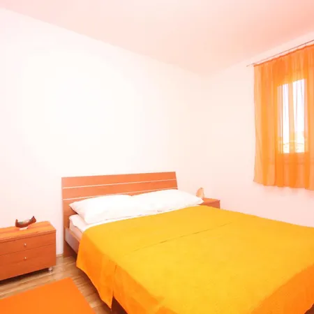 Διαμέρισμα Beverly Omiš