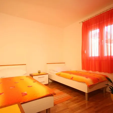 Beverly Apartament *