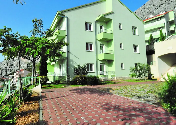 Apartament Beverly *